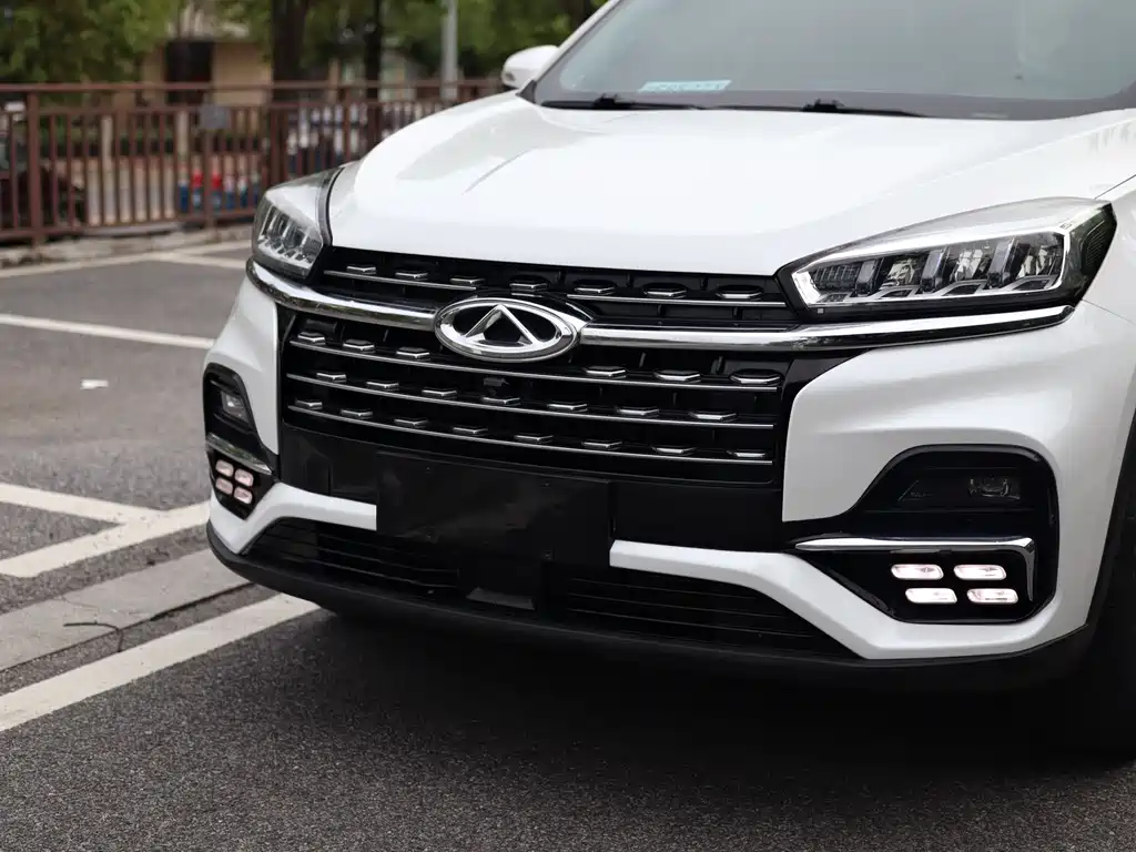 Chery Tiggo 8 2021 — фото 10