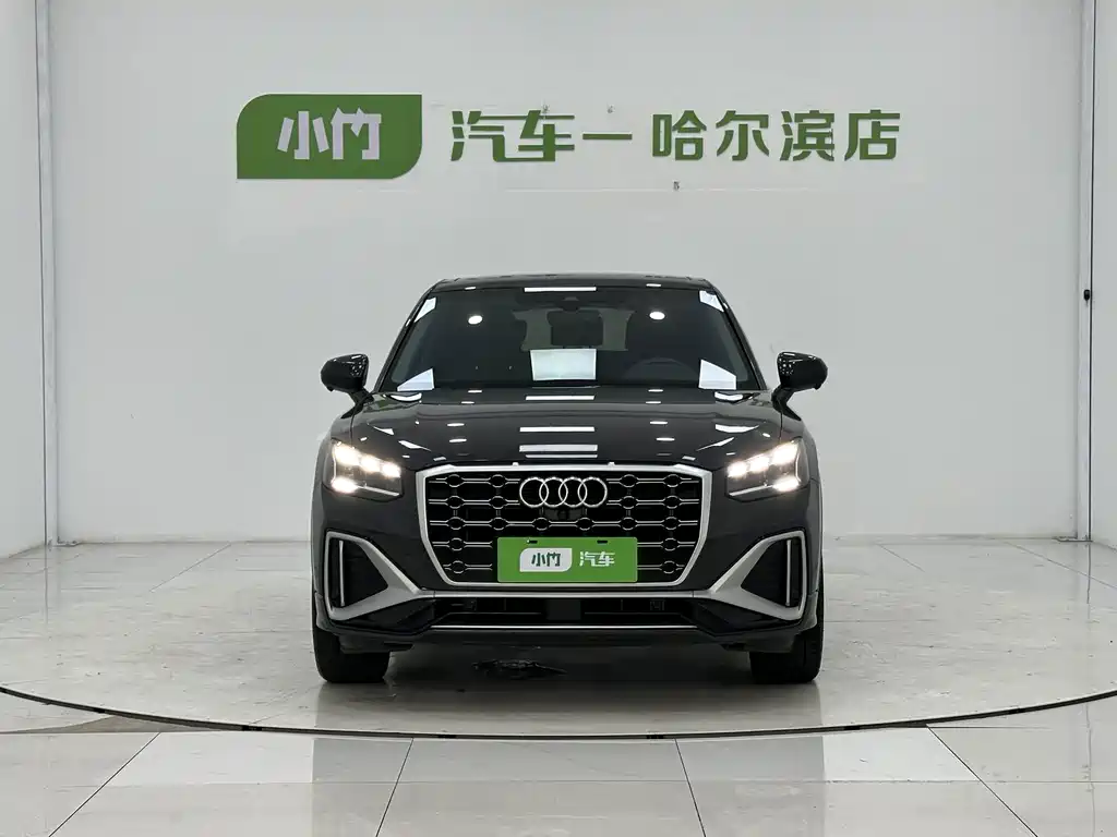 Audi Q2L 2022