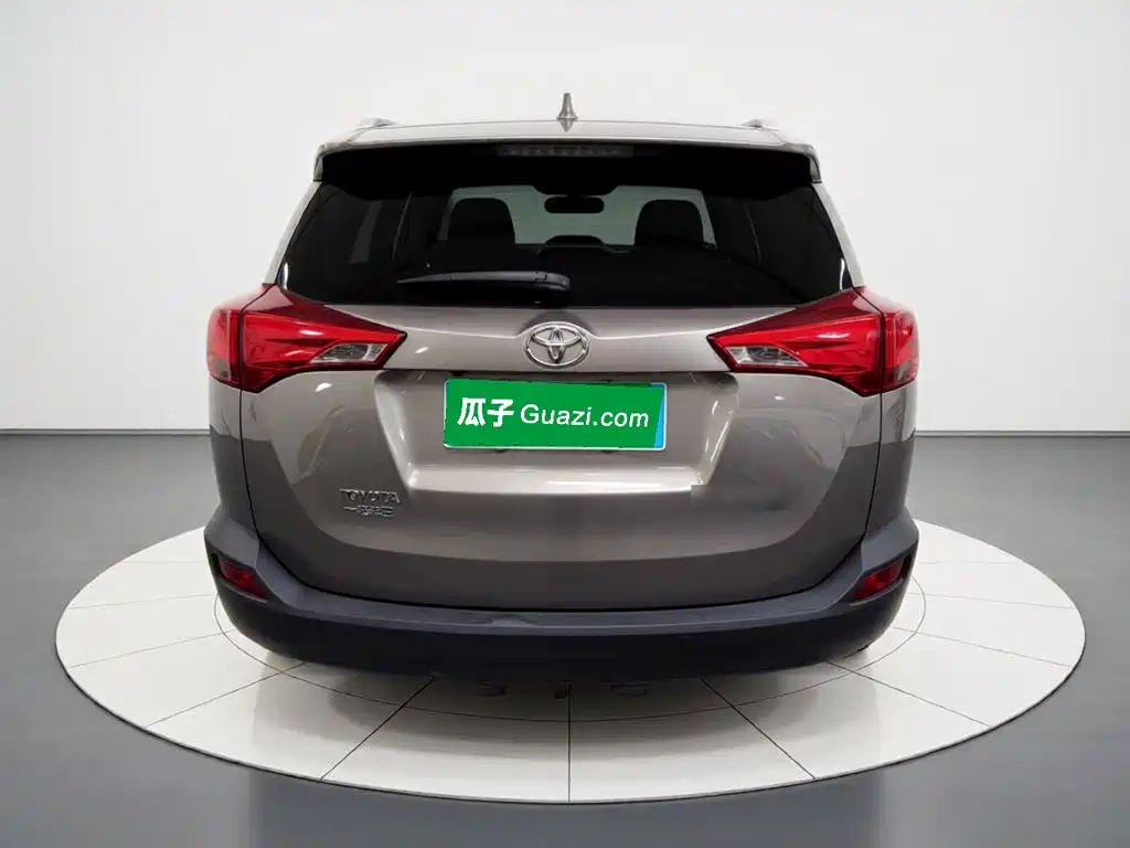 Toyota RAV4 2016