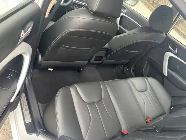 Geely Emgrand 2016