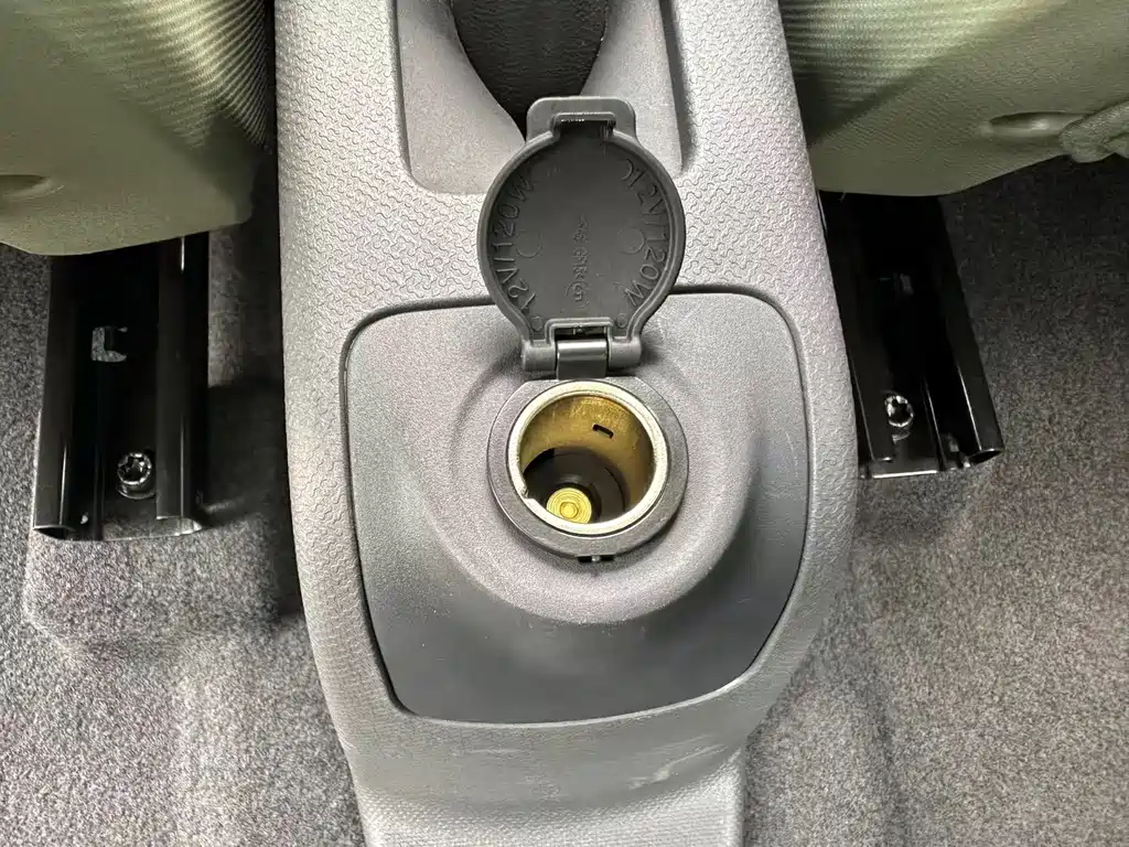 Geely Galaxy Panda 2025 — фото 13