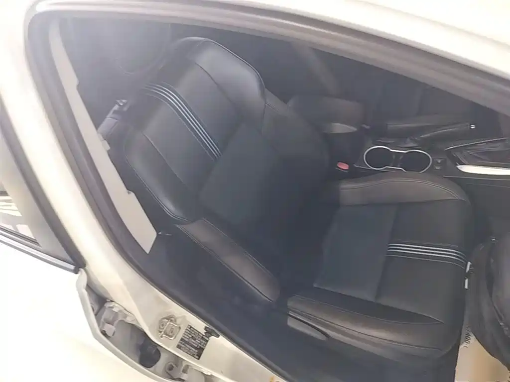 Toyota Levin 2018 — фото 20