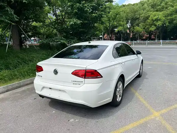 Volkswagen Lamando 2017