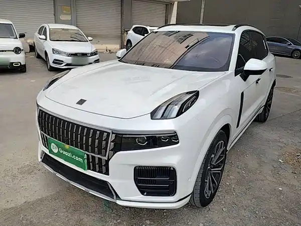 Lynk & Co 09 EM-P 2022
