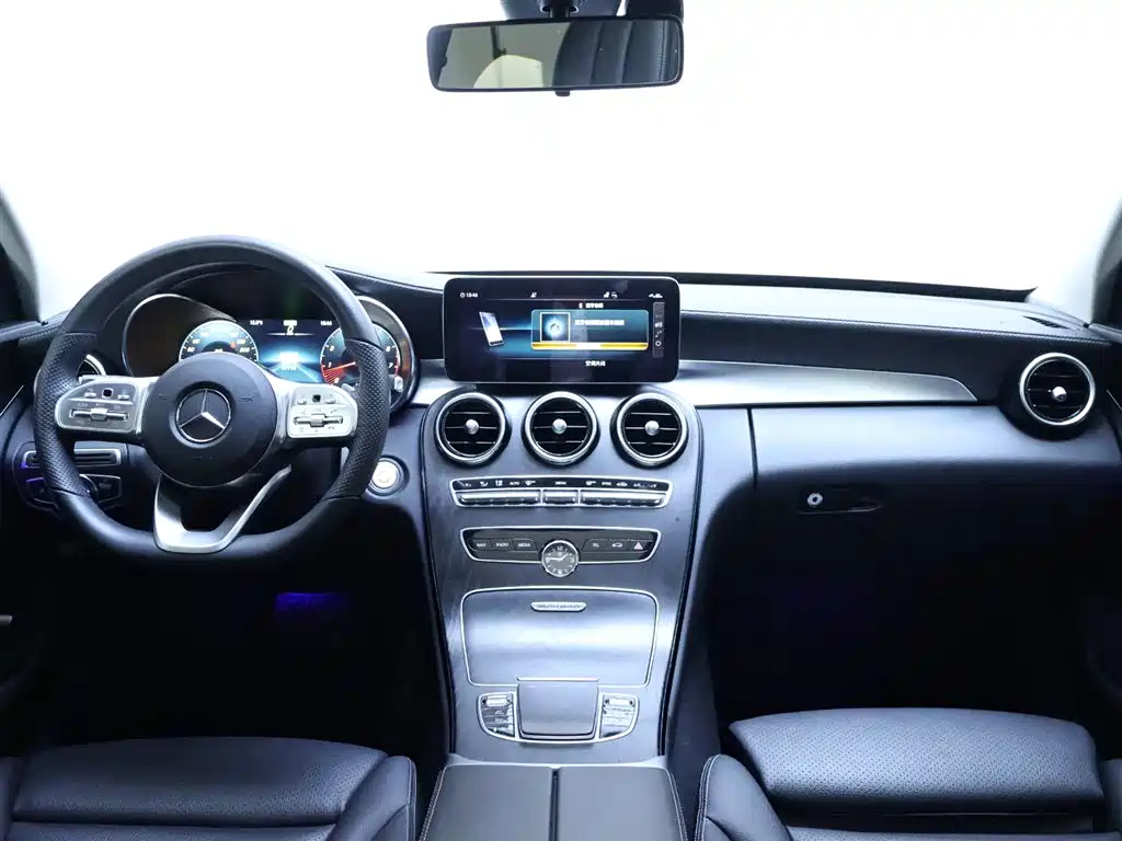 Mercedes-Benz C-Class 2021 — фото 13