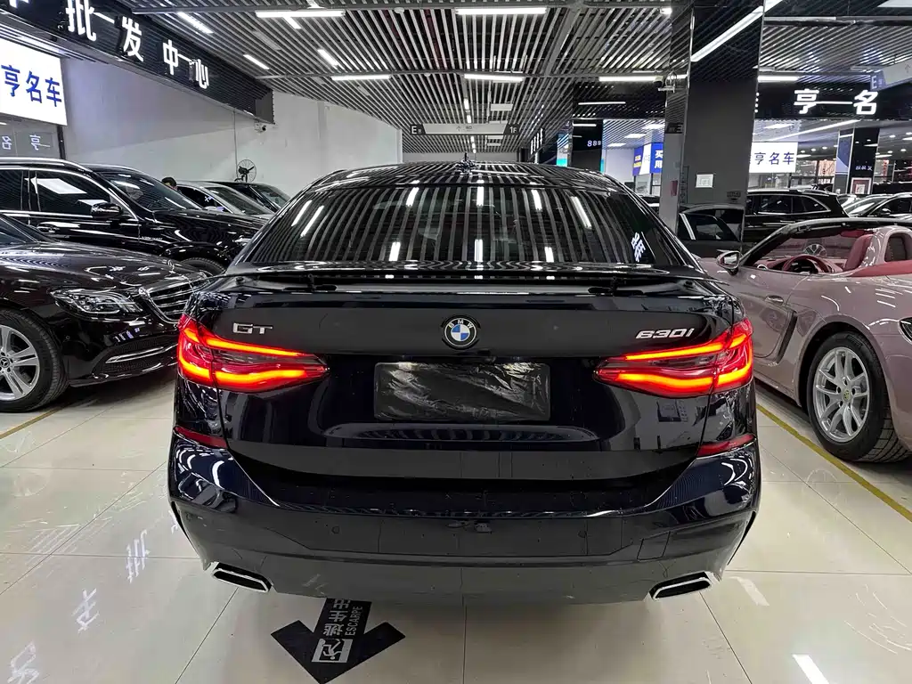BMW 6 Series GT 2019 — фото 8