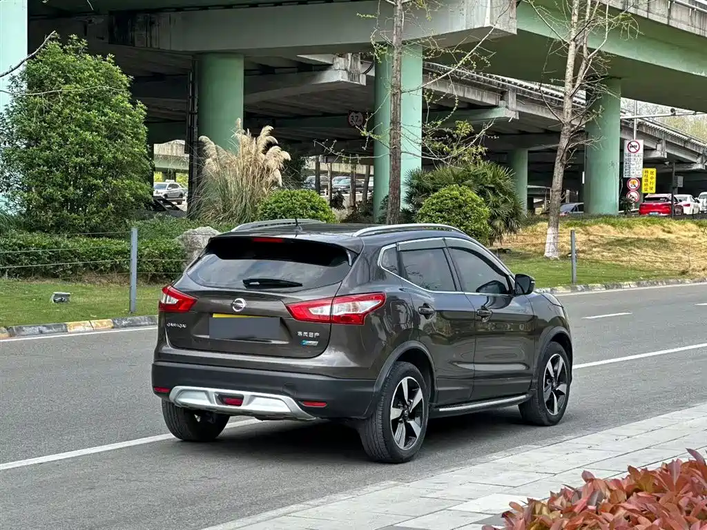 Nissan Qashqai 2018 — фото 3