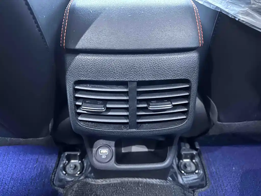 Kia KX3 2023 — фото 16