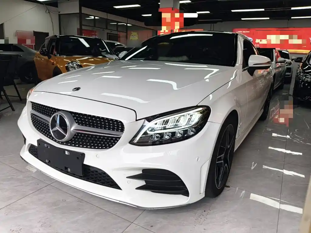 Mercedes-Benz C-Class 2020