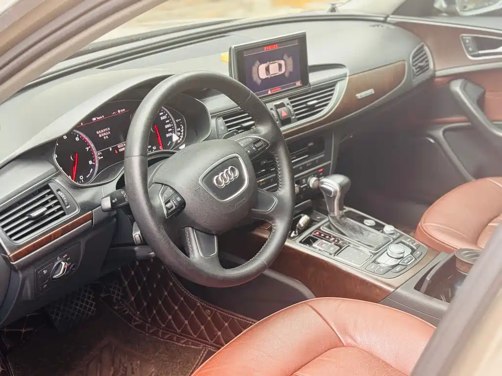 Audi A6L 2015 — фото 13