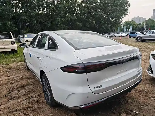 Geely Galaxy Star 6 2026