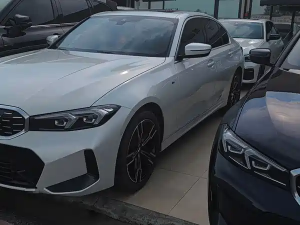 BMW 3 Series 2024