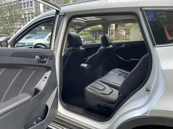 Dongfeng Scenery 580 2019