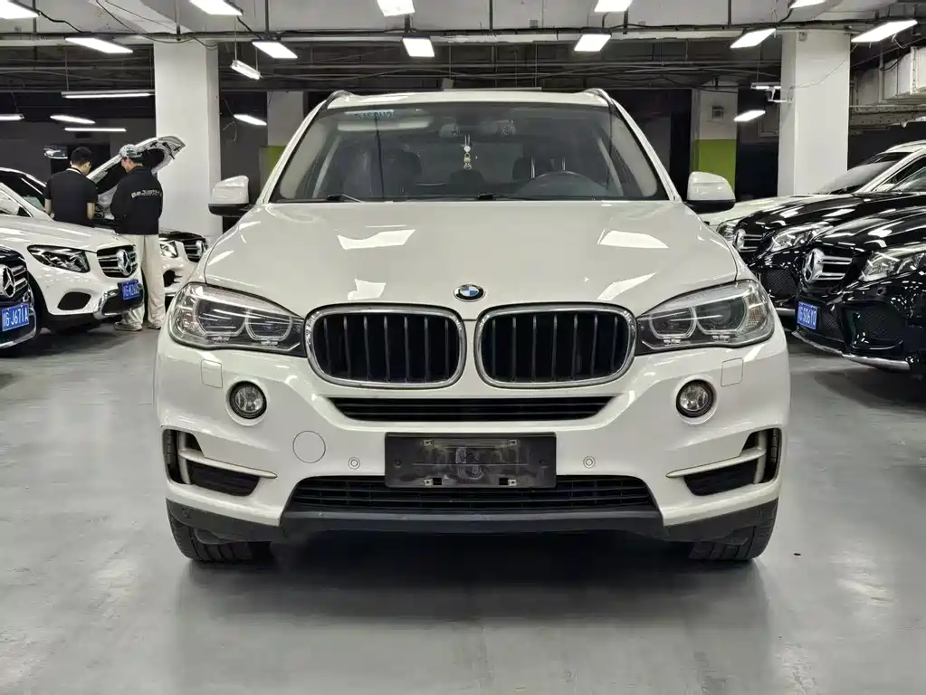 BMW X5 2016 — фото 2