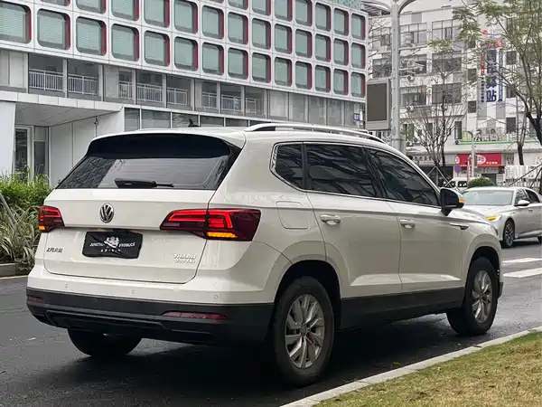 Volkswagen Tharu 2020