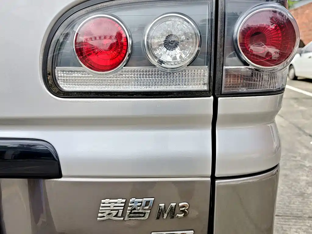 Dongfeng Lingzhi 2016 — фото 24