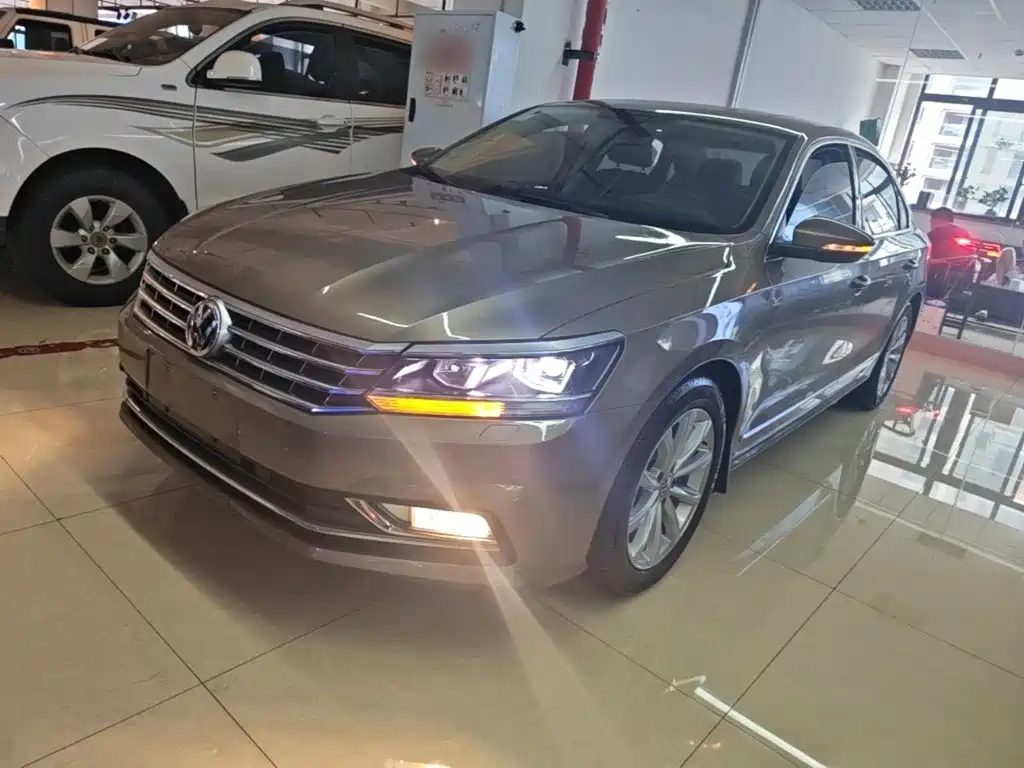 Volkswagen Passat 2016 — фото 2