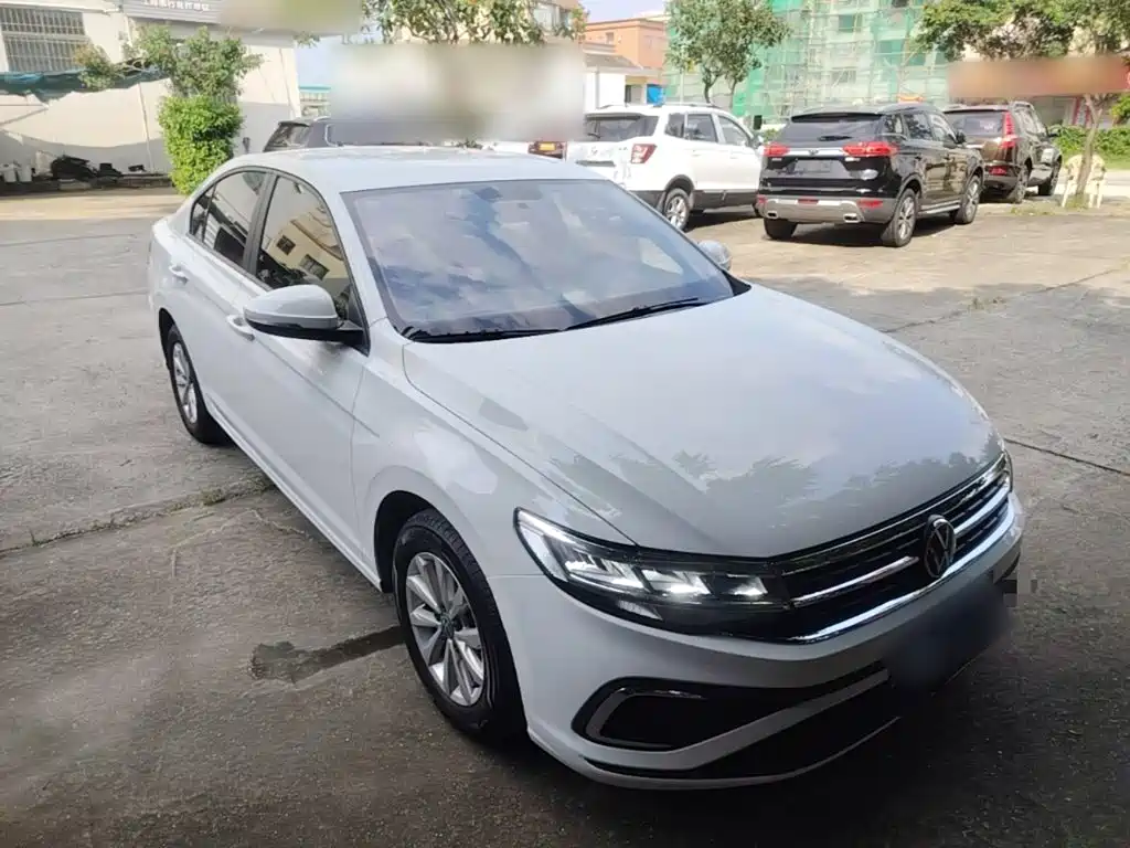 Volkswagen Bora 2024