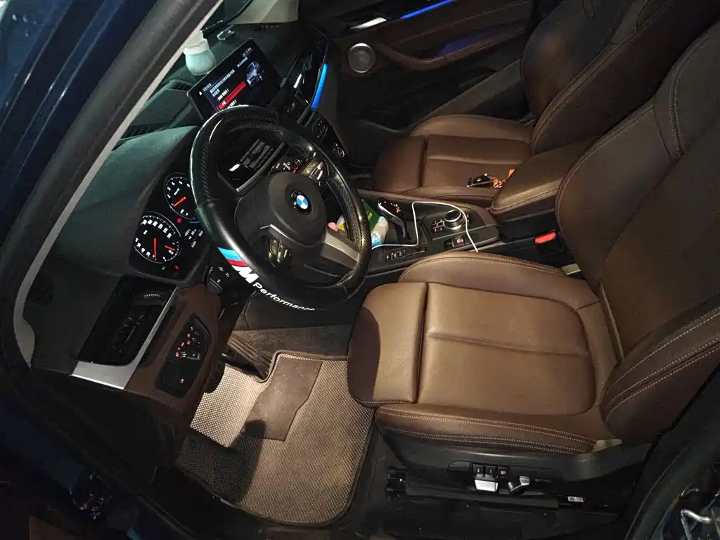 BMW X1 2022 — фото 8