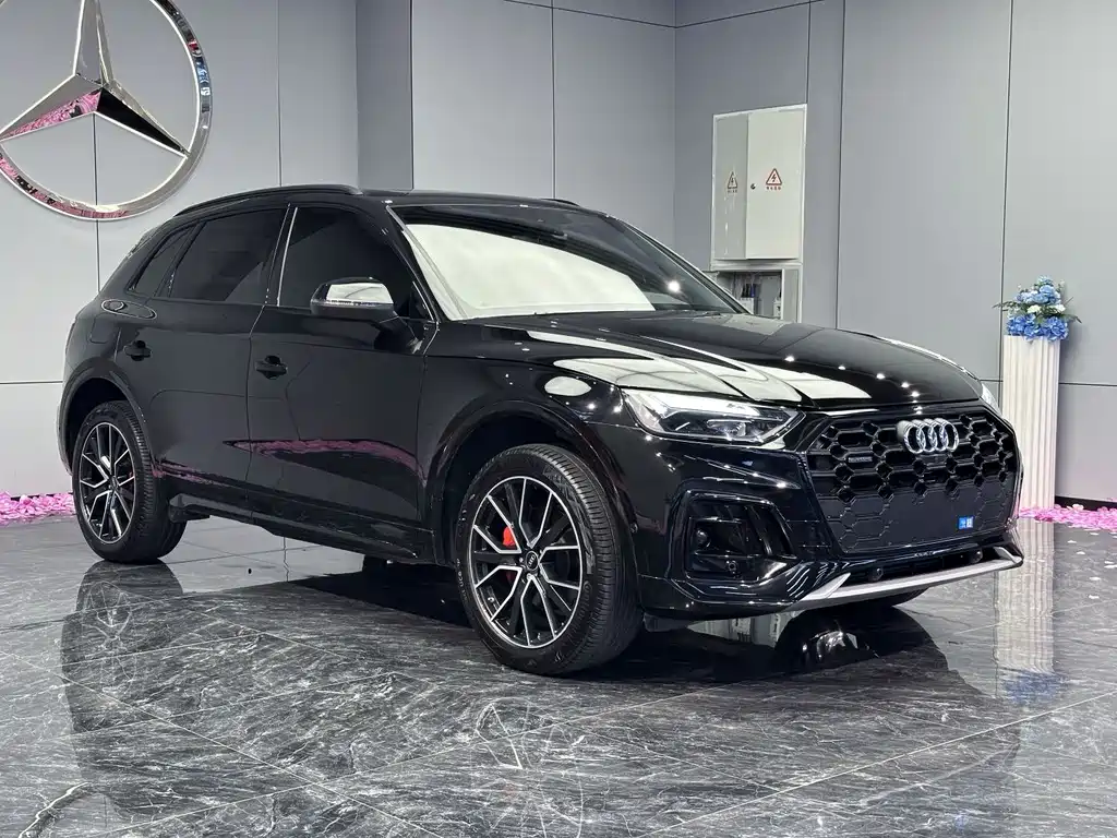 Audi Q5L 2024