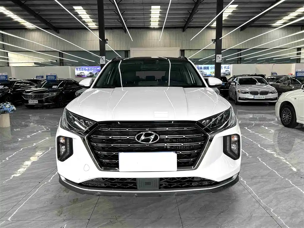 Hyundai Tucson 2021 — фото 2