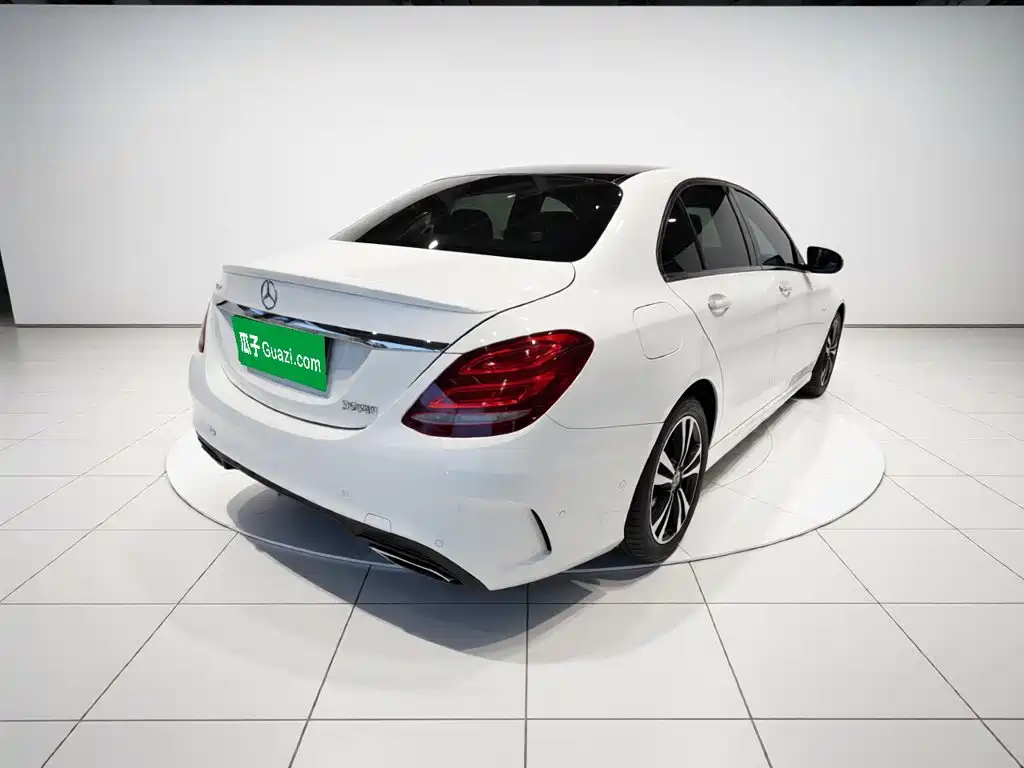 Mercedes-Benz C-Class 2018 — фото 15