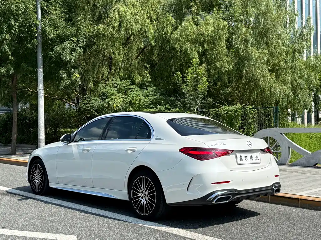 Mercedes-Benz C-Class 2021