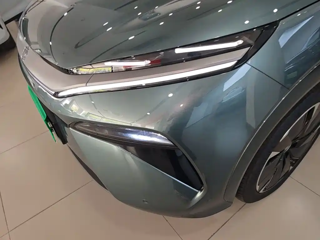 BYD Tang L 2025 — фото 24