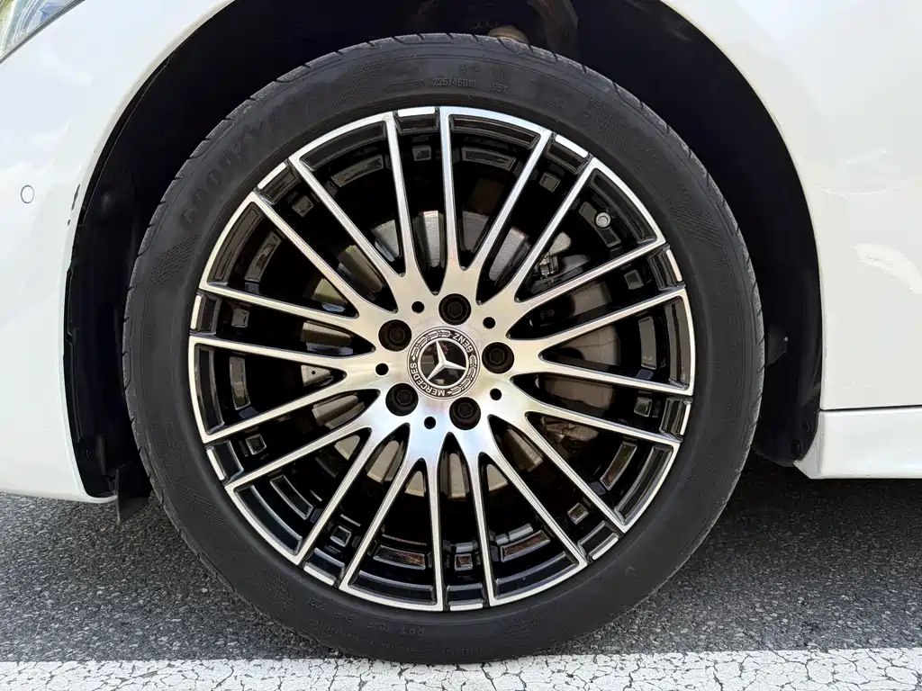 Mercedes-Benz C-Class 2021 — фото 14