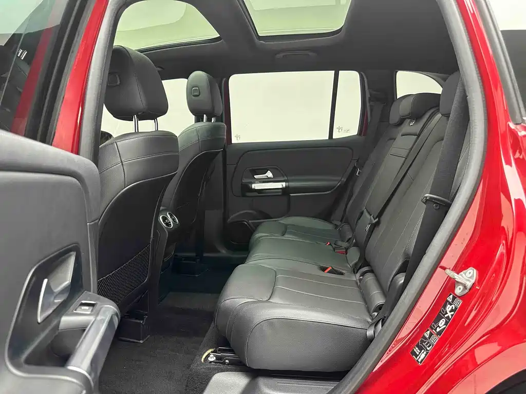 Mercedes-Benz GLB 2020