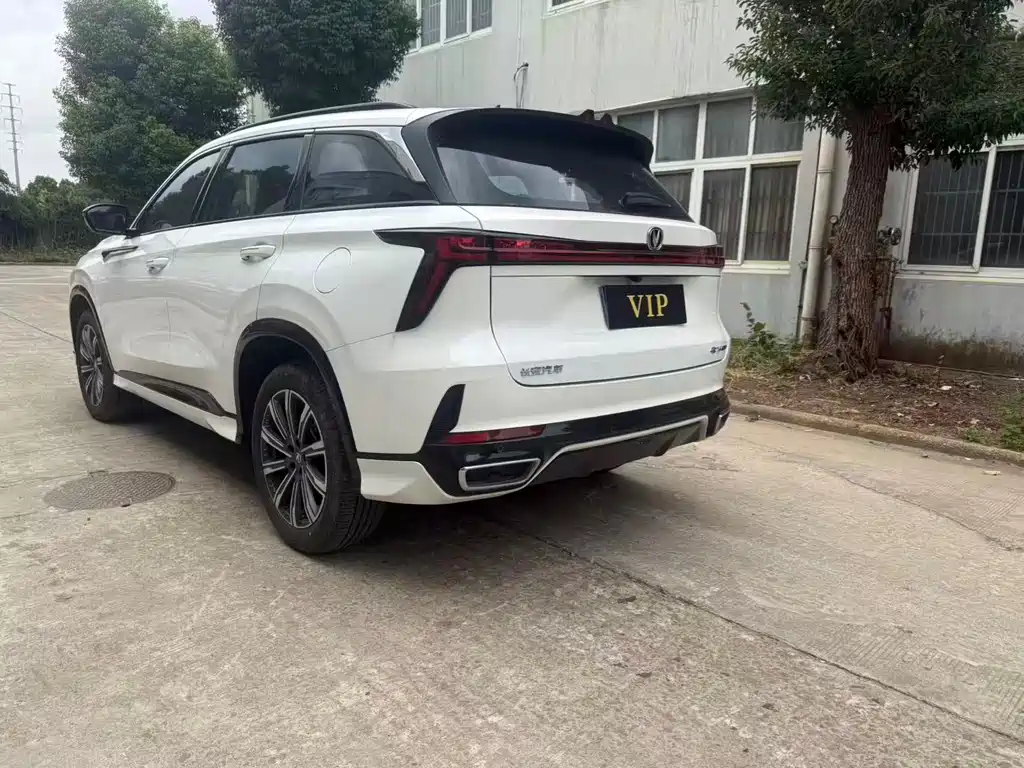 Changan CS75 PLUS 2023 — фото 7