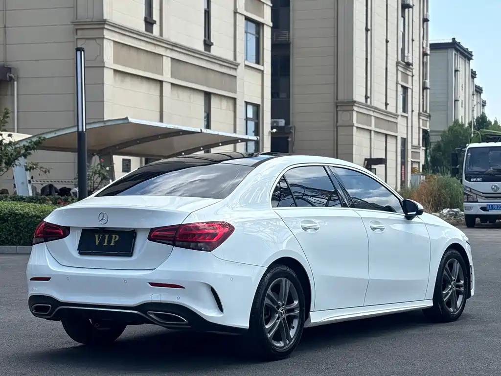 Mercedes-Benz A-Class 2021 — фото 9