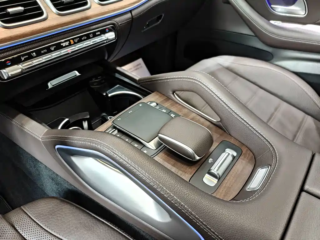 Mercedes-Benz GLS 2022 — фото 13