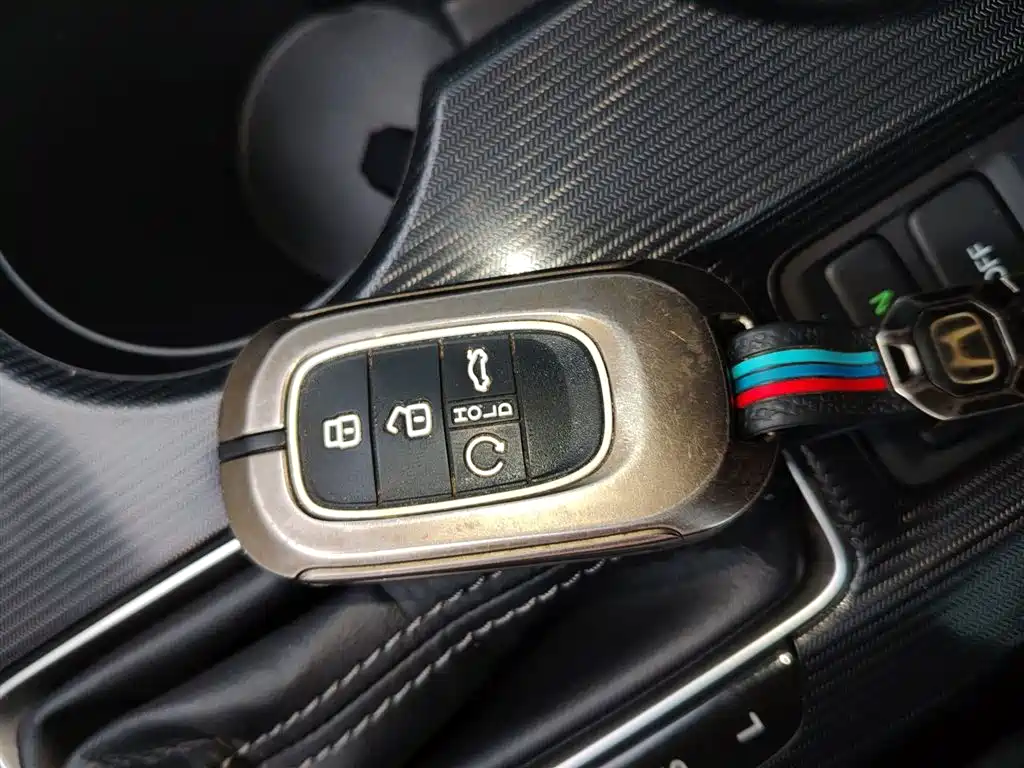 Honda Civic 2023 — фото 17