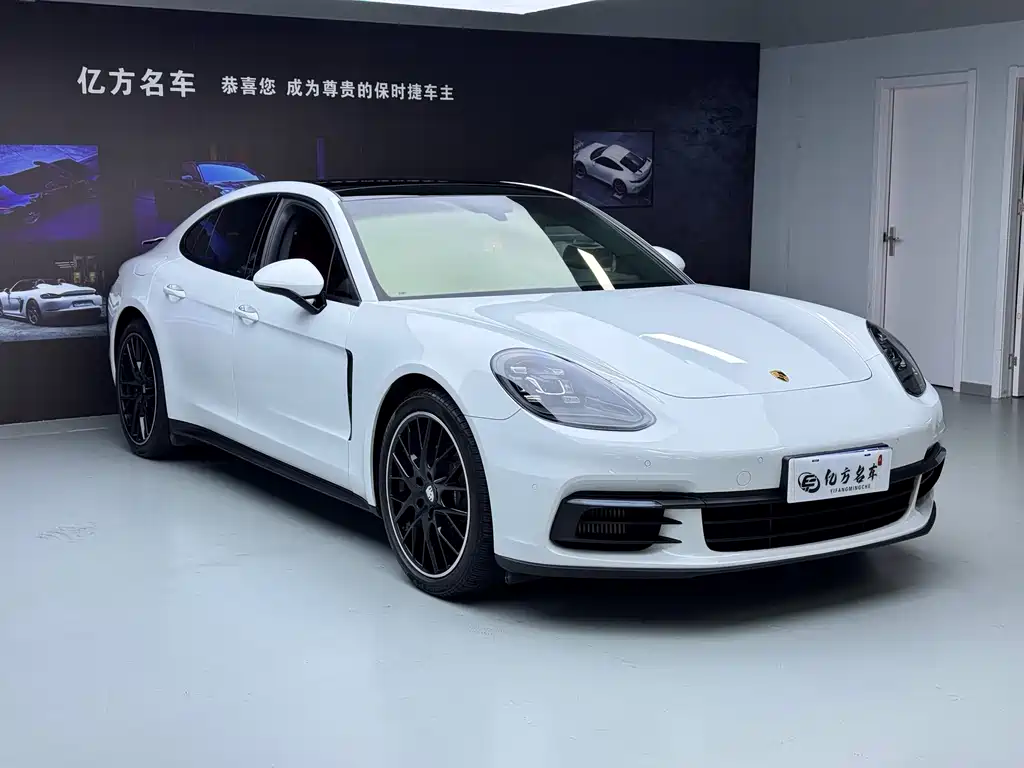 Porsche Panamera 2020 — фото 3