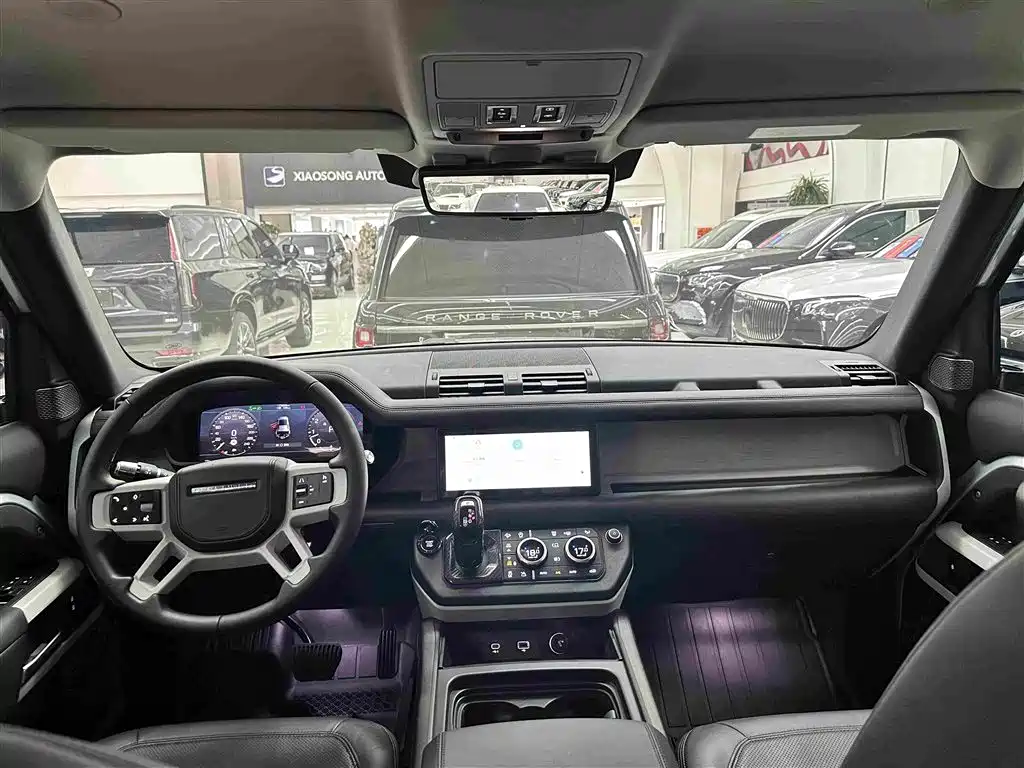 Land Rover Defender 2020 — фото 21