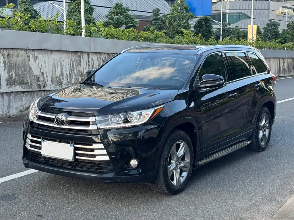 Toyota Highlander 2020