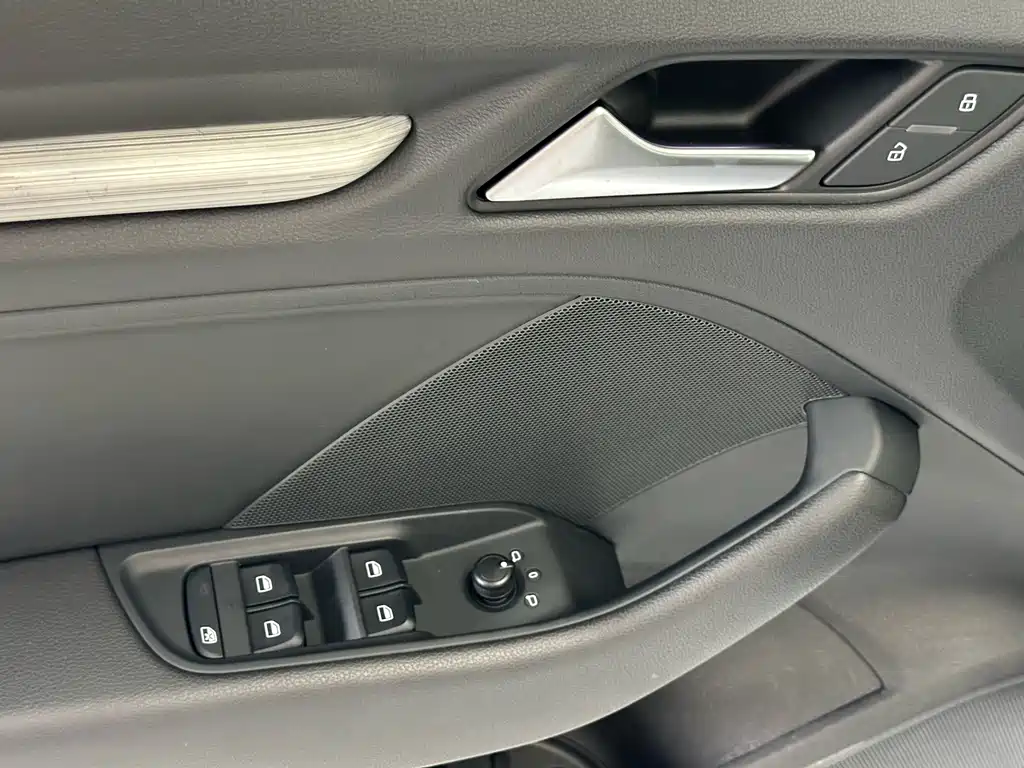 Audi A3 2015 — фото 23