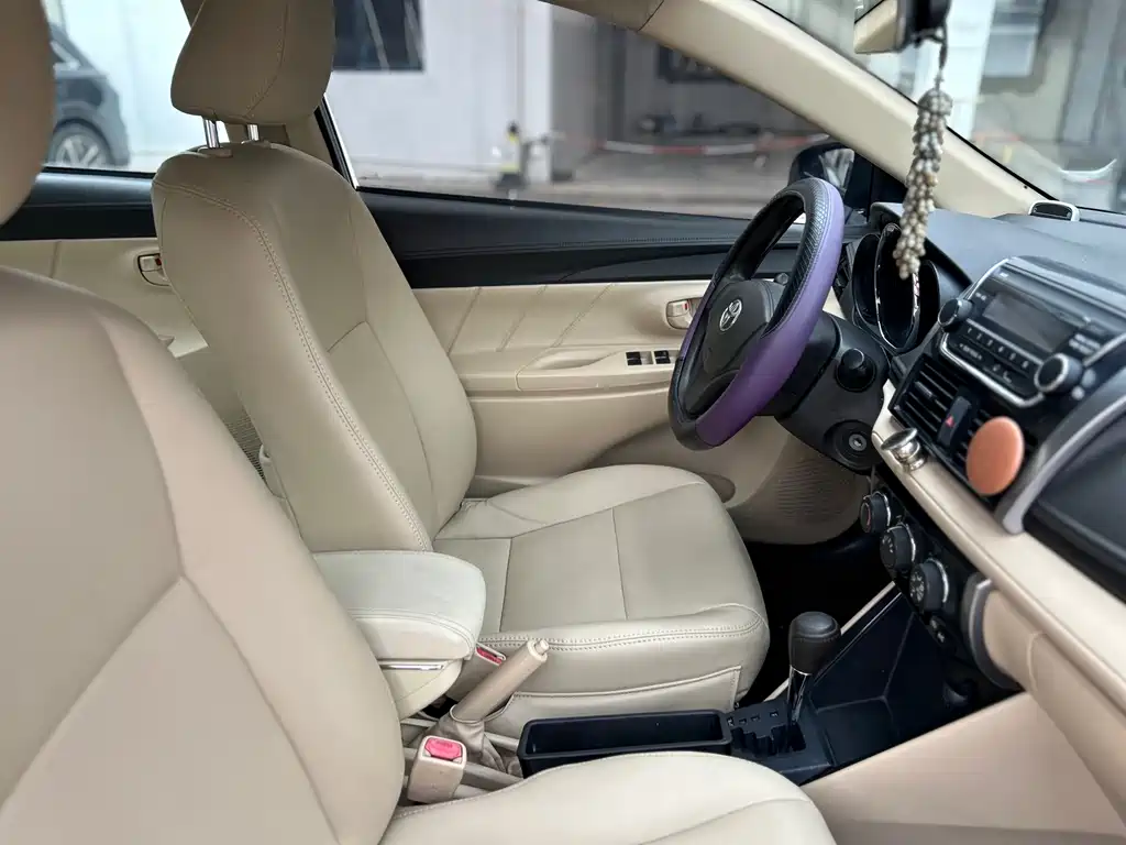Toyota Vios 2015 — фото 31