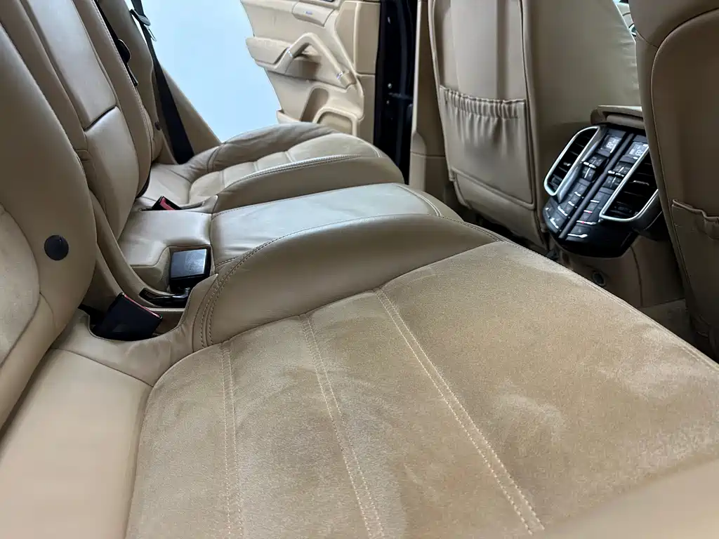 Porsche Cayenne 2015 — фото 19