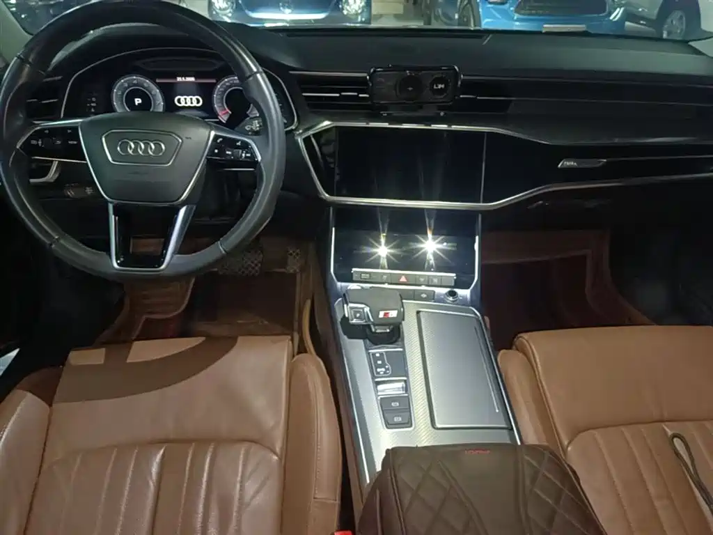 Audi A6L 2020 — фото 10