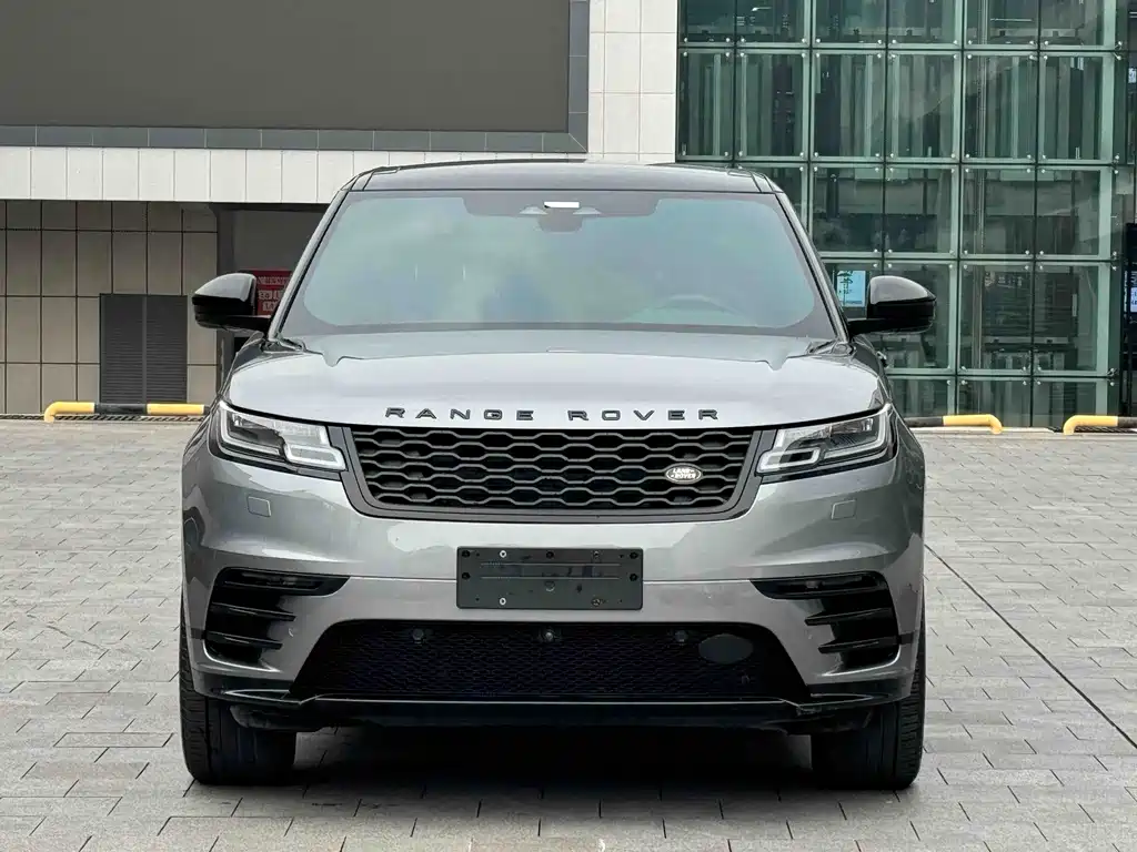 Land Rover Velar 2022 — фото 2