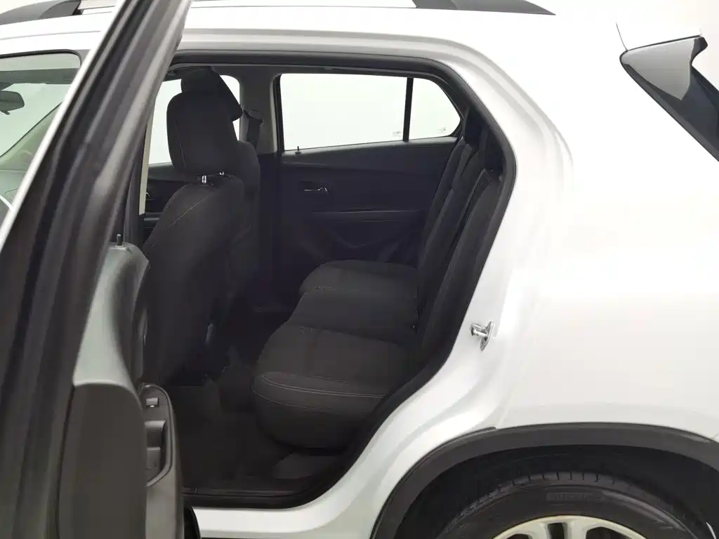 Chevrolet Trax 2015 — фото 15