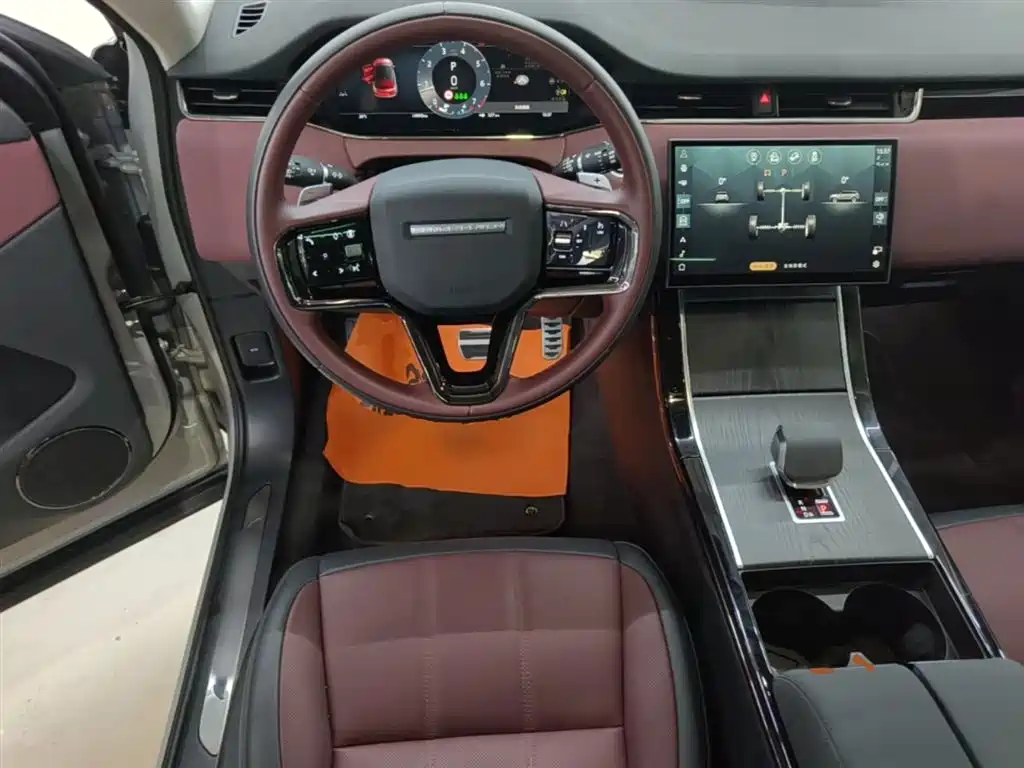 Land Rover Evoque 2025 — фото 10