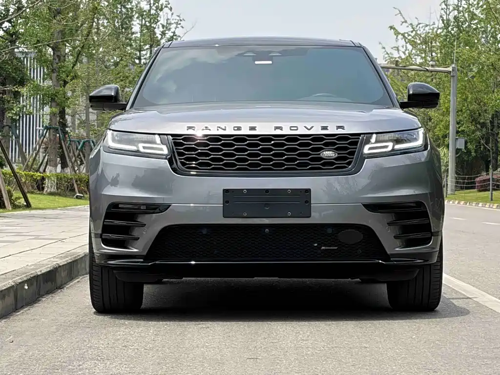Land Rover Velar 2022 — фото 2