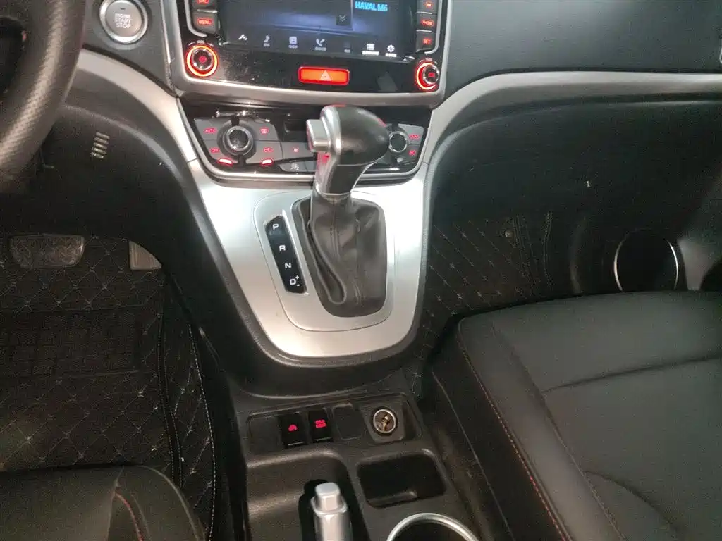 Haval M6 2019 — фото 10