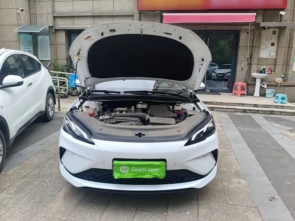 BYD Seal 05 DM-i 2025 — фото 20