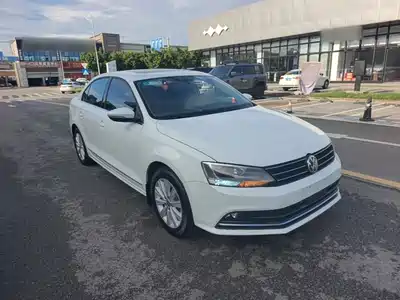 Volkswagen Sagitar 2016