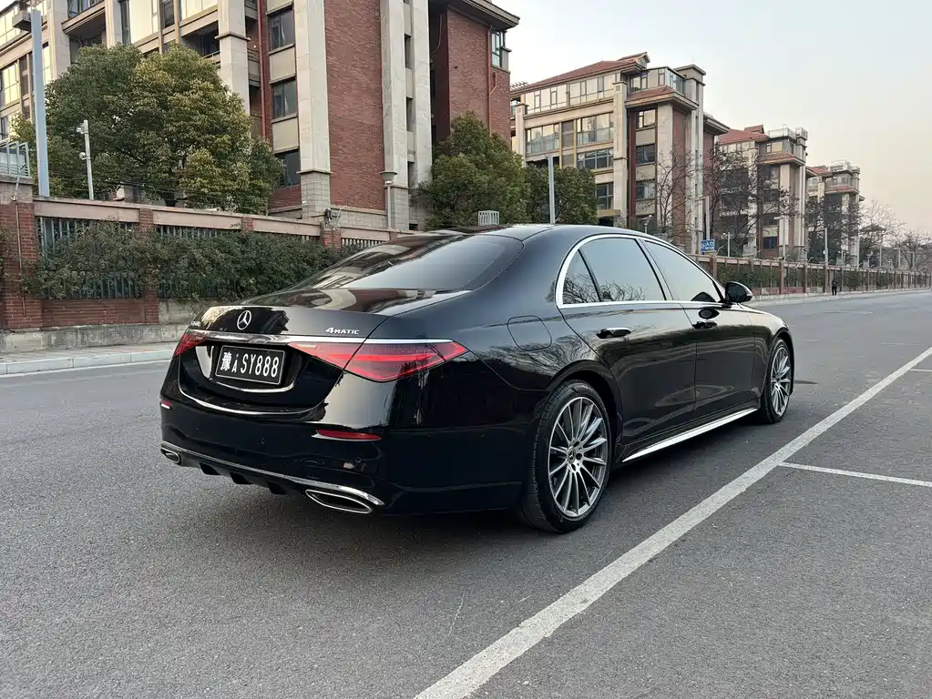 Mercedes-Benz S-Class 2021