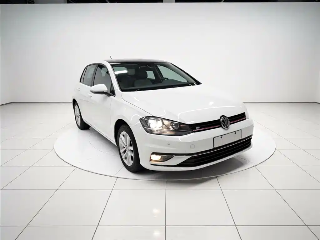 Volkswagen Golf 2018 — фото 4